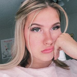 Meet your Posher, Noelle